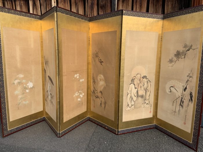 京都市伏見区のお客様より屏風を出張買取させて頂きました。 | 骨董品 